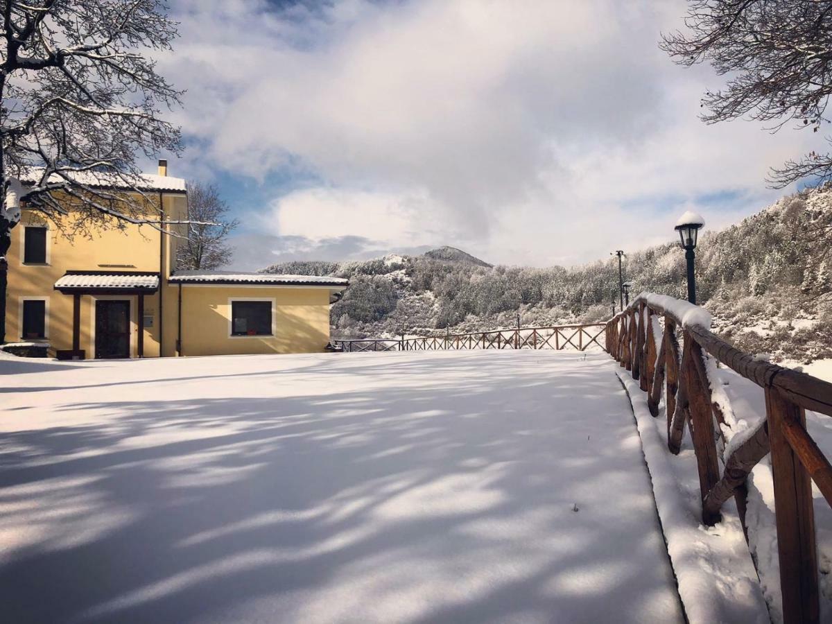 Вилла Agriturismo Acquafredda Морманно Экстерьер фото